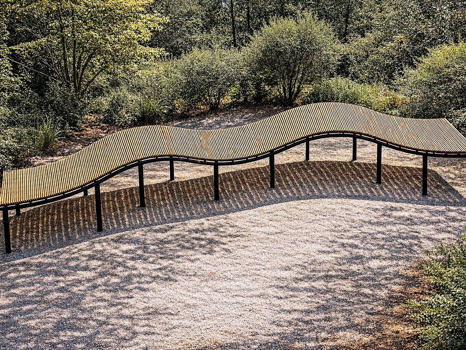 Wavy wooden bench for parks and promenades – view 2