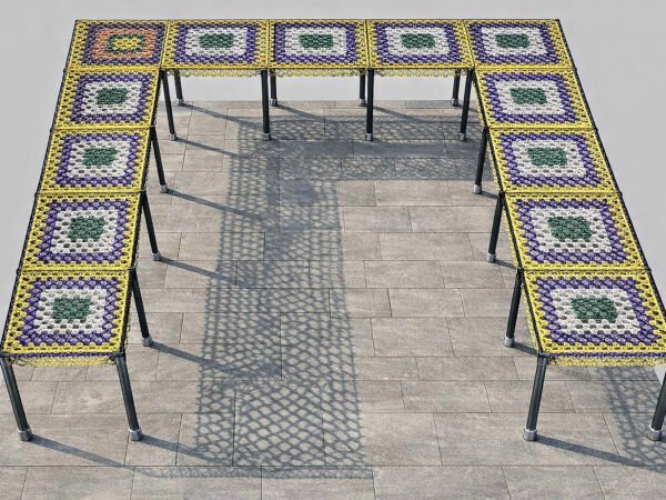 U-shaped urban bench – coloured zellige pattern